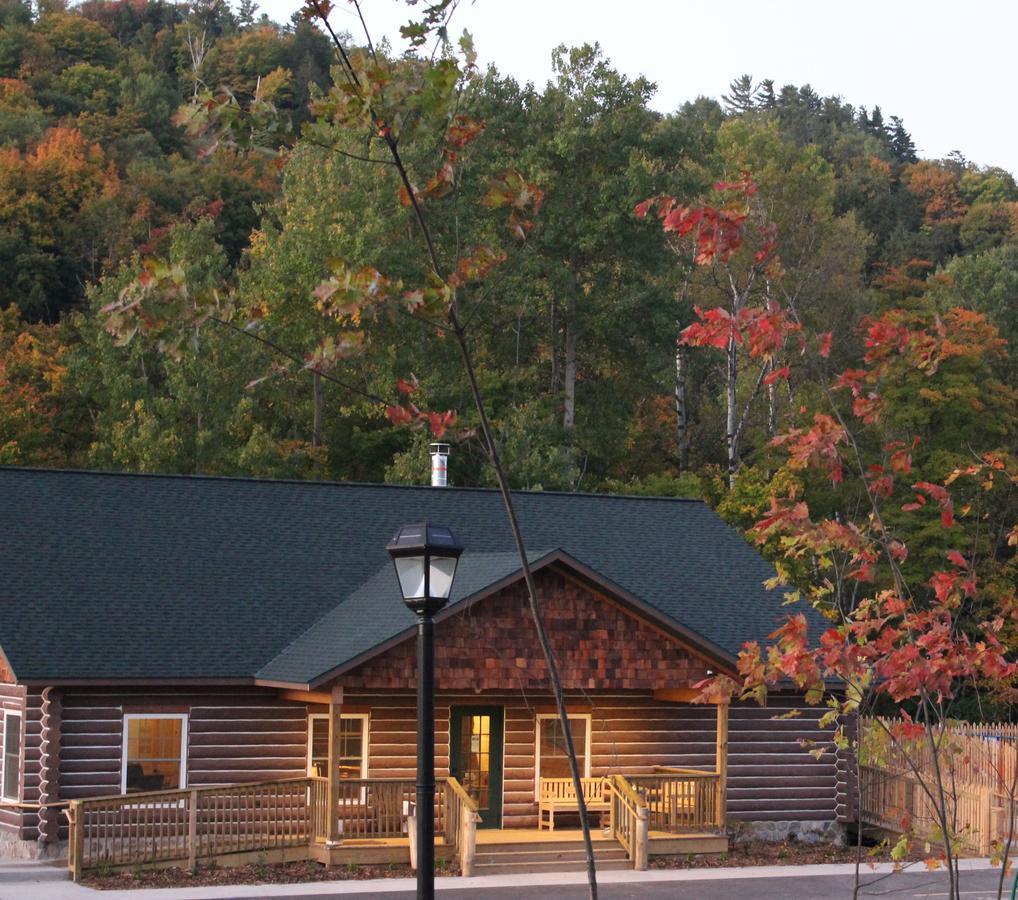 Rippling River Resort Marquette Exterior foto